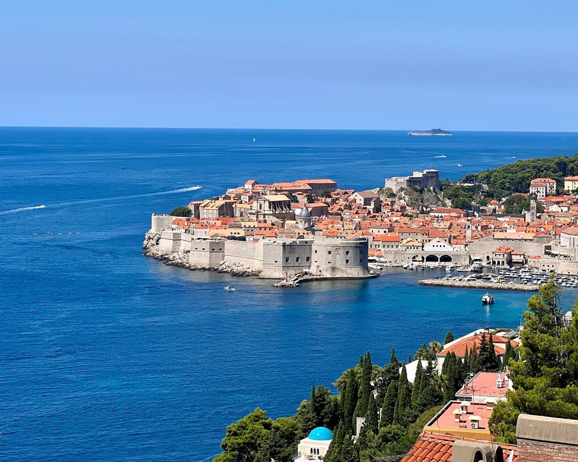 Three Bedroom Apartment With Old Town View - Orlanda'S Apartment Dubrovnik Exterior foto